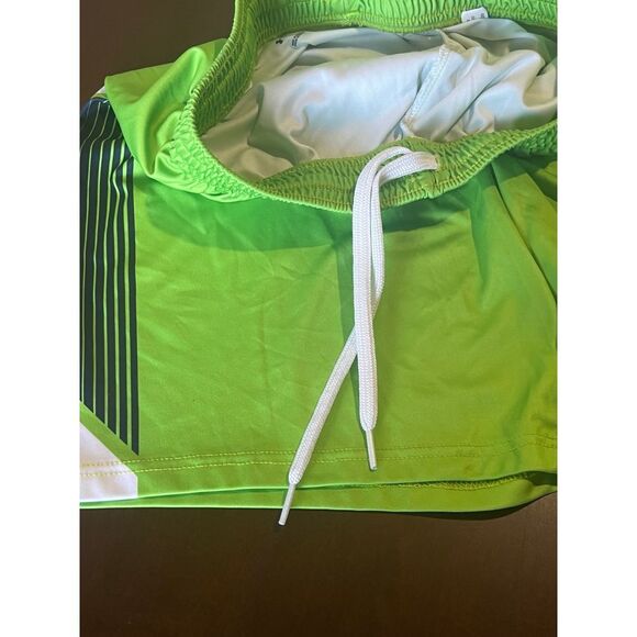 Under Armour Shorts - Picture 5 of 5